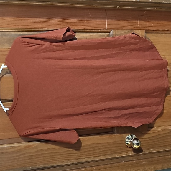 Crazy Train Solid Choice Ribbed Tee - Picture 4 of 4